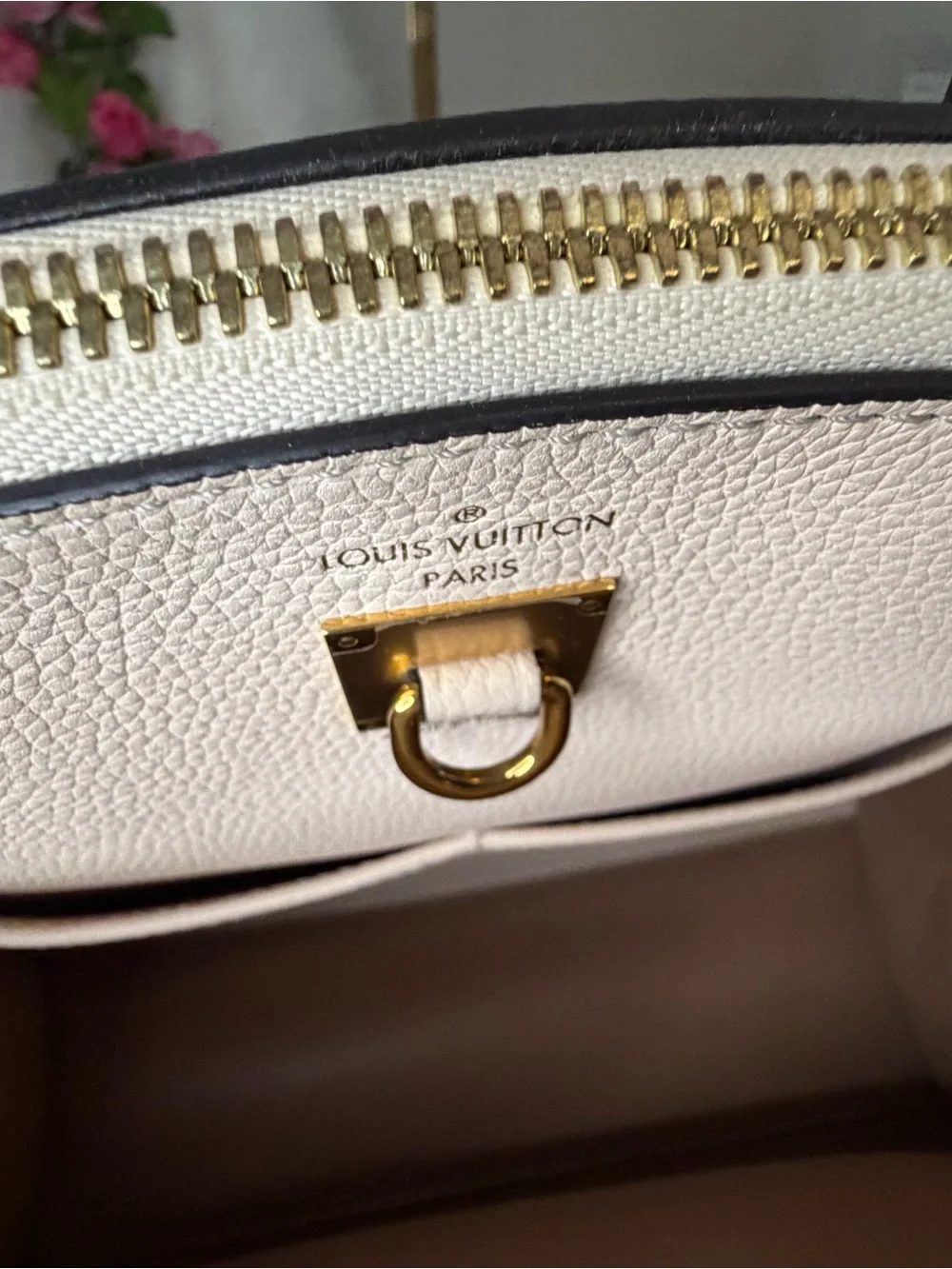 Authentic Louis Vuitton City Steamer PM Two-Tone Tan & Cream Leather Tote COA